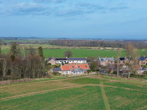 Photo 33- click for photo gallery